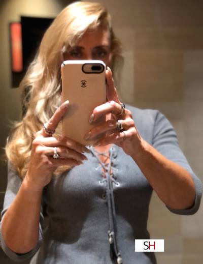 40 year old White Escort in Palm Springs CA Sadie - Blonde, Tall, Sweet and Sexy