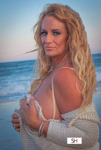 40Yrs Old Escort Size 8 173CM Tall Myrtle Beach SC Image - 14