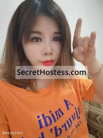 22 Year Old Singaporean Escort Cairo Black Hair Brown eyes - Image 5