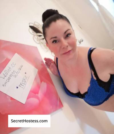 35 Year Old Asian Escort Montreal - Image 7