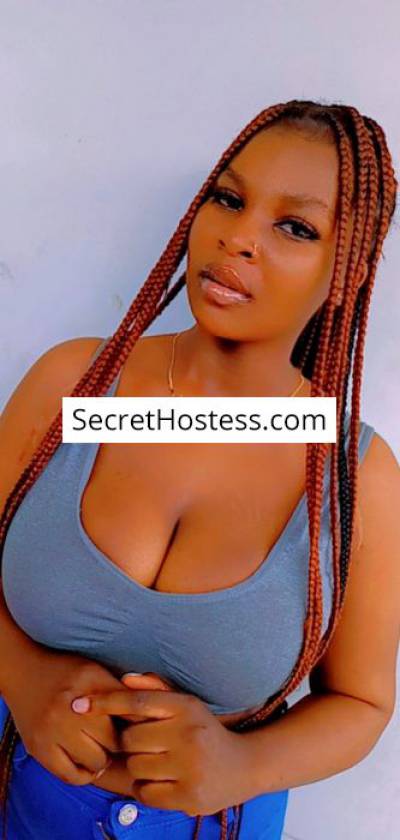 22 Year Old Ebony Escort Accra Redhead Brown eyes - Image 3