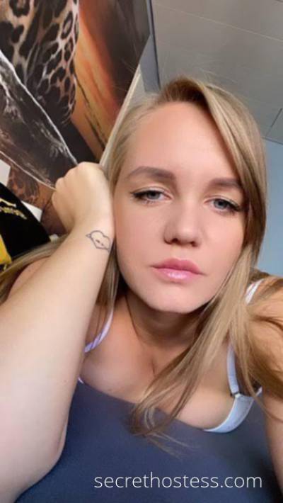 26 year old Escort in Winnipeg Am alice am available for hook up service only