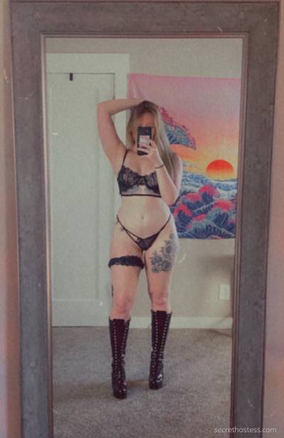 26 year old Escort in Lexington KY Always available for sex both incall and out call service