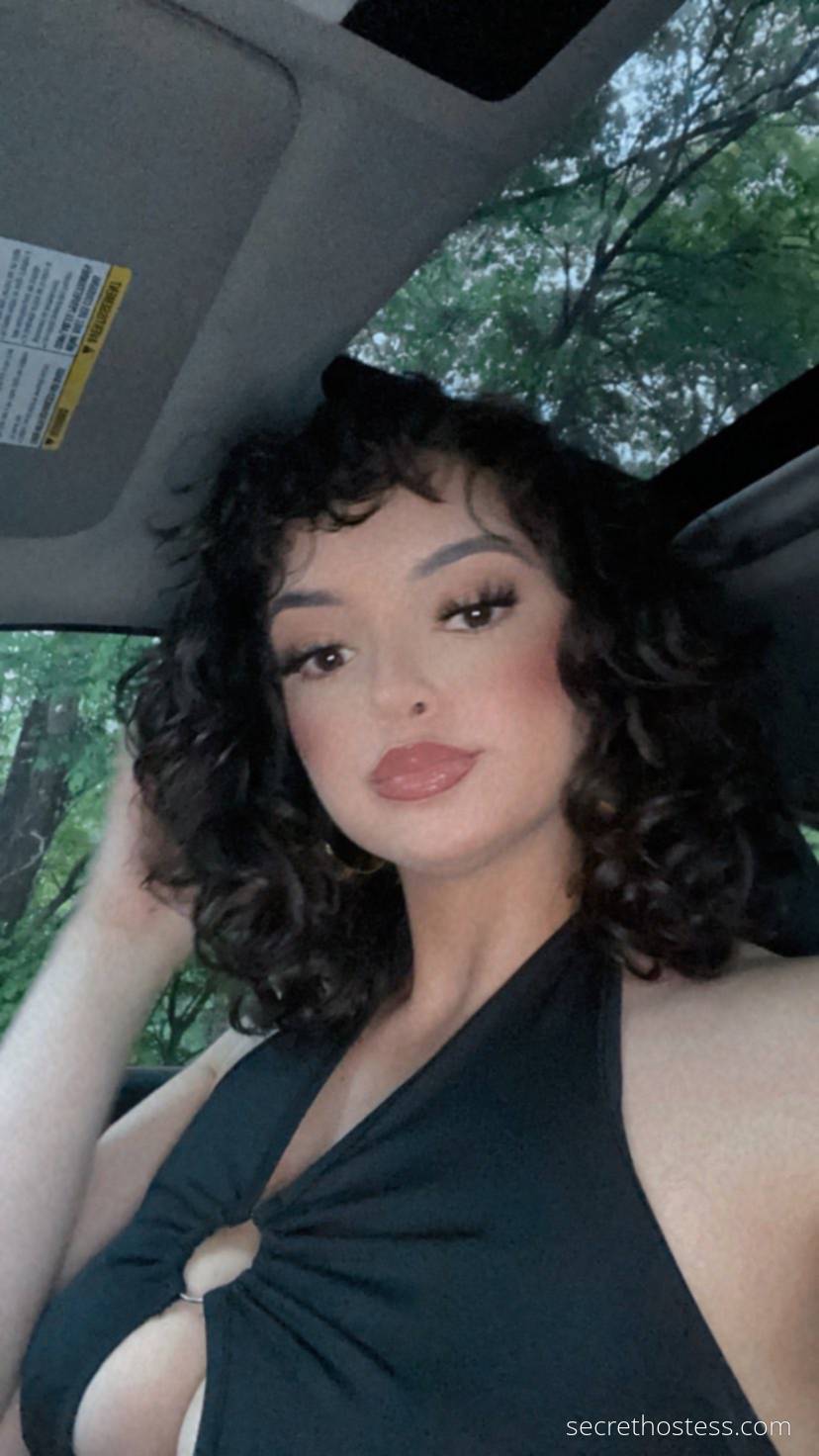 Alexis 24Yrs Old Escort Size 9 Lynchburg VA Image - 4