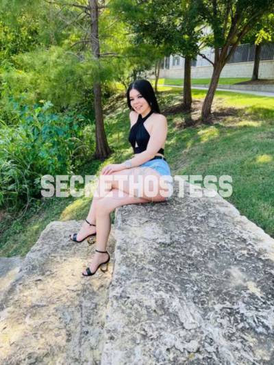 23Yrs Old Escort 49KG 137CM Tall Chicago IL Image - 2