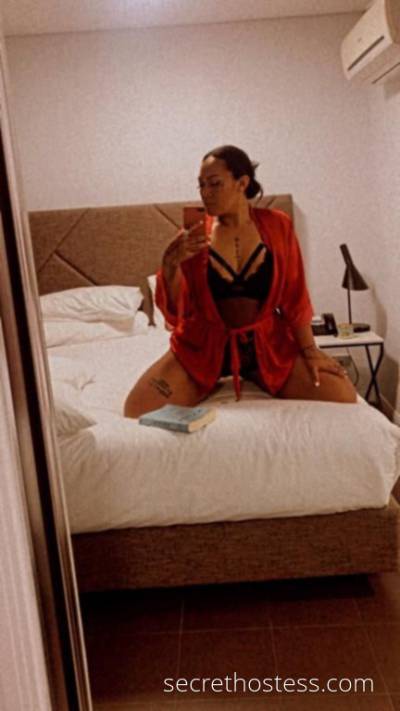 35 year old Escort in Sunshine Coast Samoan Milf