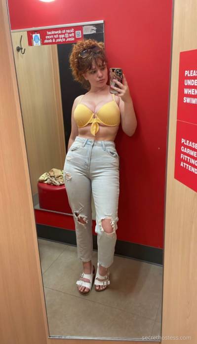 25 year old Escort in Hutington / Ashland OH HMU for quick fun and meet up textxxxx-xxx-xxx Snapchat 