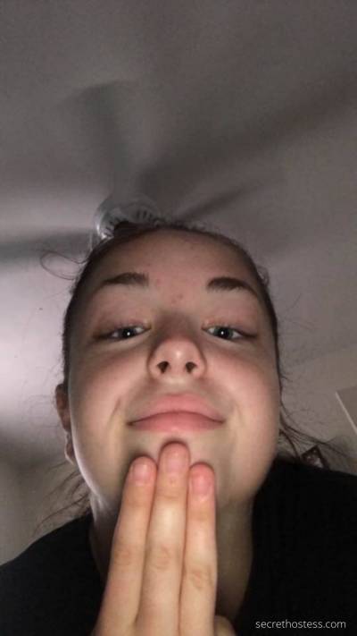 28 year old Escort in Cincinnati OH Are you stressed and need Some hot reliever? I’m a horny 