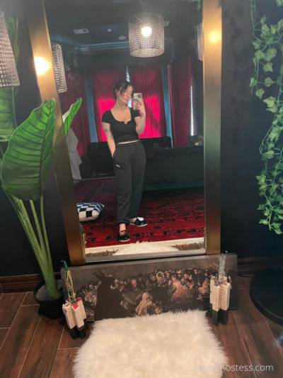 26 year old Escort in Pullman WA Escort ready to meet up