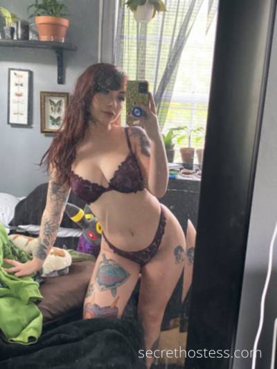 26 year old Asian Escort in Bristol VA Gothic princess avail to offer quality escort services, gf 