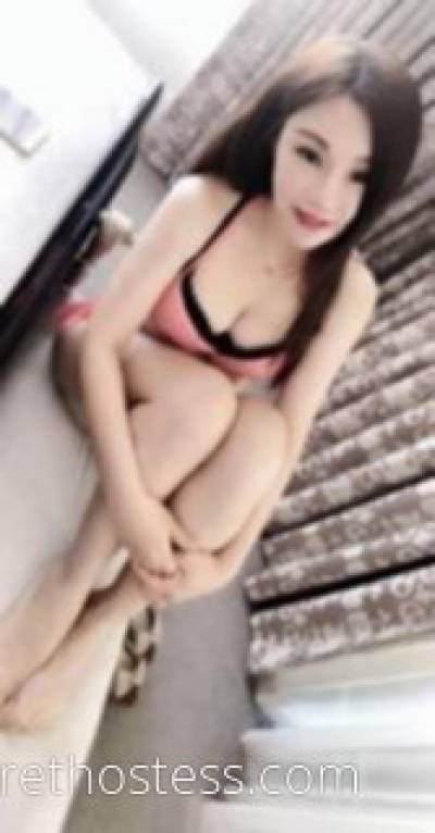 Vivien 21Yrs Old Escort Gold Coast Image - 1