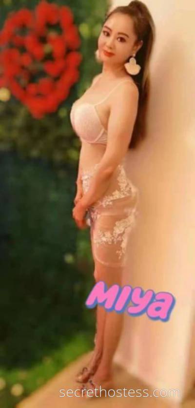 25 year old Escort in Fyshwick Canberra all real nice girls! Top service and every week had new 