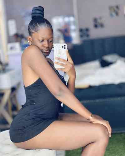 23Yrs Old Escort Size 12 Sekondi Image - 0