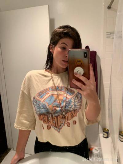 27 year old Escort in Penn State PA Always available for **** Hardcore,69,****,breastfuck,Head 