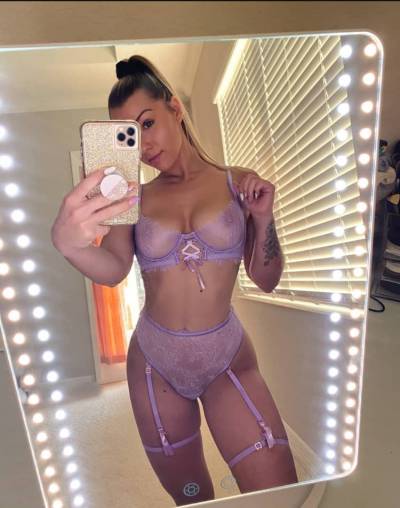 23 year old Escort in Tulsa OK I respond faster on snapchat Ready for what you want, open-