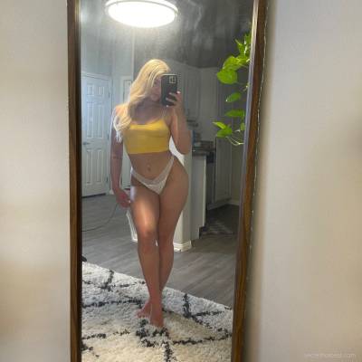 Connie 24Yrs Old Escort Size 4 Dayton OH Image - 4