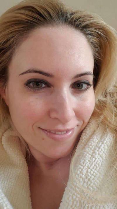 26 year old Escort in Altoona PA Available now -Text mexxxx-xxx-xxx—-Snapchat --- 