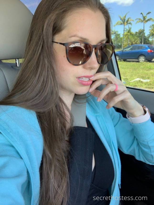 Chelsea William 25Yrs Old Escort Size 6 165CM Tall Raleigh / Durham NC Image - 0