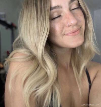 24 year old Escort in Minot ND YOU WANT HOT SEX ? I am available BOTH INCALLS &amp; 