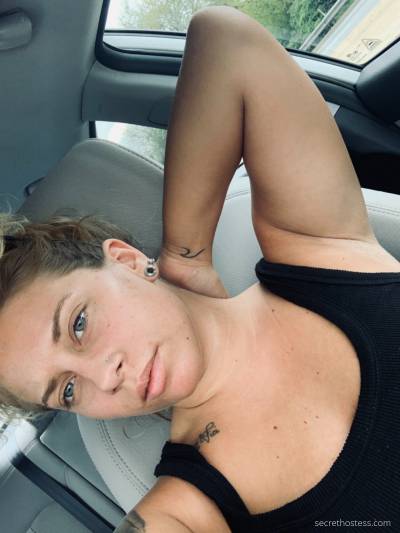 24 year old Escort in Fayetteville NC Foot fetish discreet fun?xxxx-xxx-xxx Nuru ?Massage ? Orals