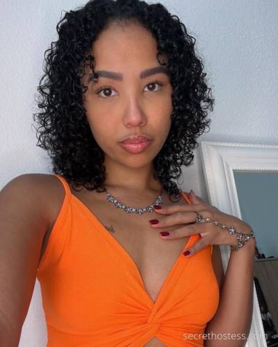 25 year old Escort in Utica NY Juicy &amp; Submissive Lady - Snapchat: Meganspidellxo 