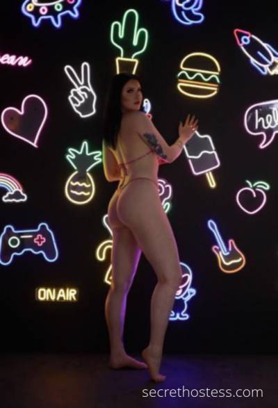 21 year old Escort in Canberra Bettie Page - Gorgeous &amp; Elite Model Escort