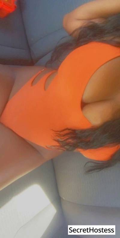 25 year old Caribbean Escort in Los Angeles CA Leti