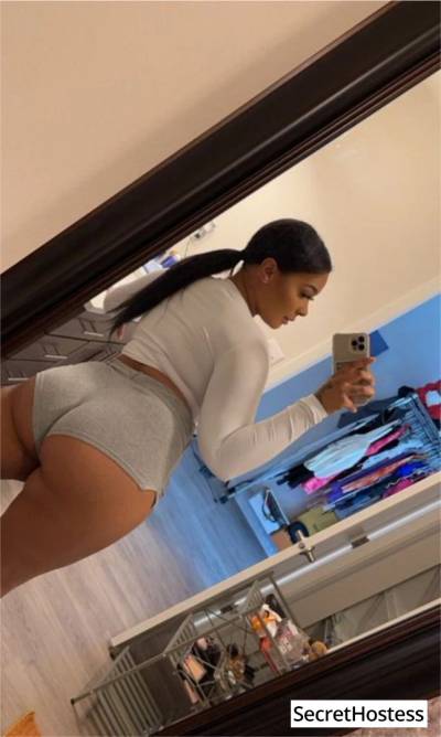 28 year old Escort in Los Angeles CA Clara