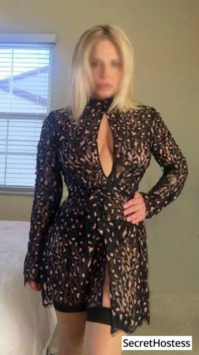 42 year old Escort in Los Angeles CA Bridget cage