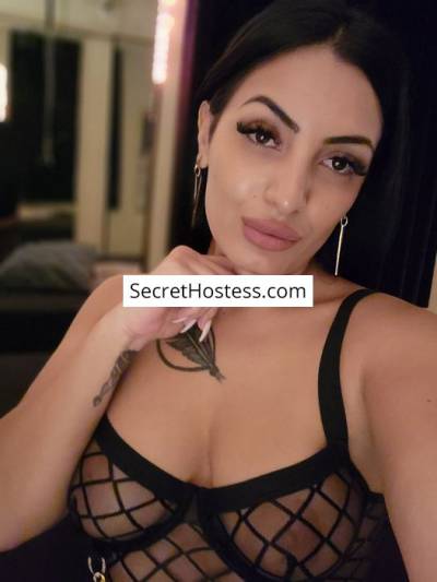 24 Year Old Arabian Escort Zürich Black Hair Black eyes - Image 2