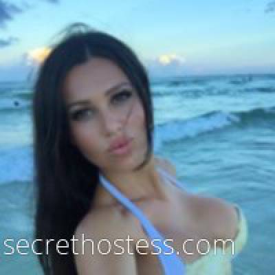 Lisa 28Yrs Old Escort Size 10 170CM Tall Long Island NY Image - 1