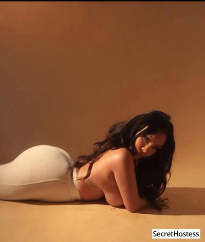 25 year old Escort in Los Angeles CA Lola bunnie