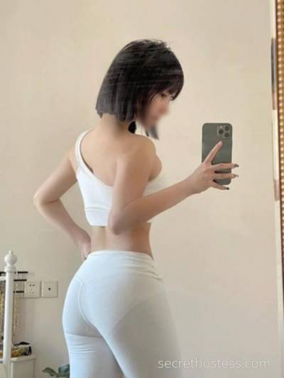 28 year old Asian Escort in Macgregor Brisbane New to Escorts In / Outcall