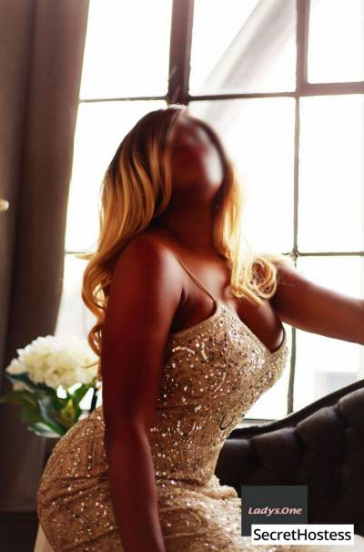 20Yrs Old Escort 75KG 173CM Tall Toronto Image - 1