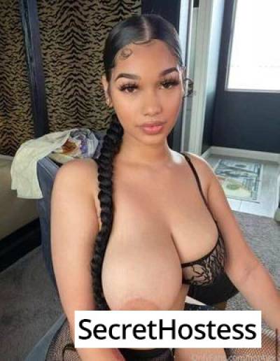 22 year old Escort in Edmonton Snapchat: lexislamit
