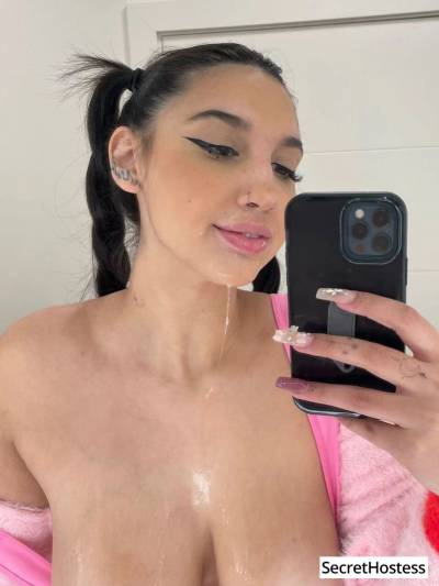 27 year old Escort in Chicago IL Karen