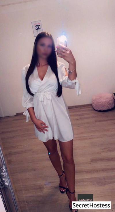 20 year old Escort in Manhattan NY Ava Gray