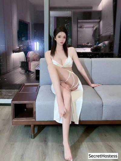 22 Year Old Asian Escort Cairo - Image 4