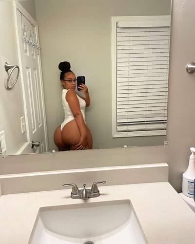 26 year old Latino Escort in Las Cruces NM ONE HOUR 100 dollars available 24 hours ) whatsapp or SMS DE