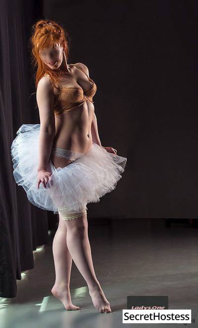 29 Year Old Escort Vancouver Redhead Blue eyes - Image 3