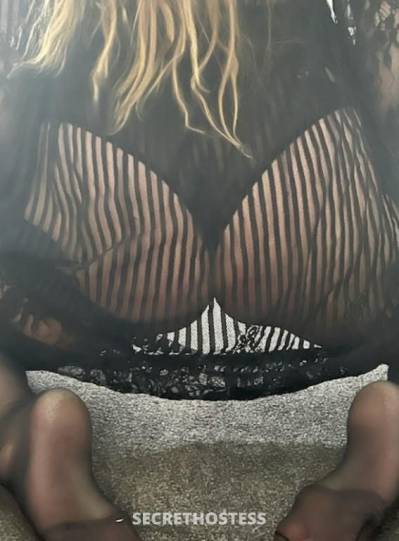 41 year old Australian Escort in Newcastle Saturday Seduction - Sensual Aussie MILF Waiting For You