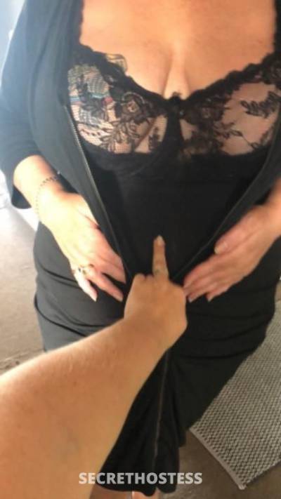 55Yrs Old Escort Size 18 Port Macquarie Image - 2