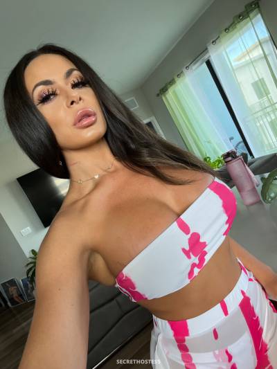 26 year old Escort in New Jersey NJ You’re horny???available (Snap: kloutykiki