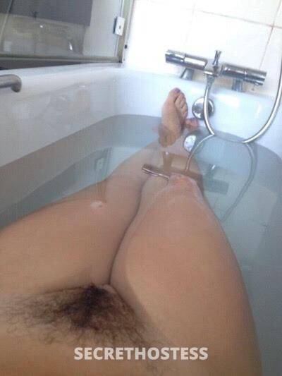 29 year old Escort in Bakersfield CA HI GUYS I m available 24 7 Days