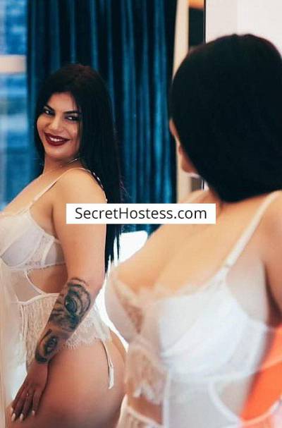 21 year old Latin Escort in East London London Cherry