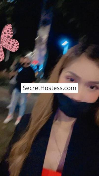 24 Year Old Asian Escort Taipei Brown Hair Brown eyes - Image 1