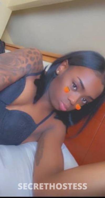 23Yrs Old Escort Chicago IL Image - 1