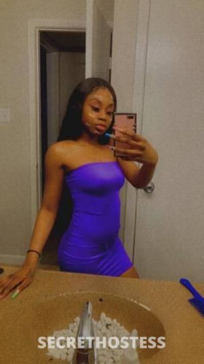 23 year old Latino Escort in Springfield IL Hey Love I m Online Now Available For Outcall INcall Hotel 