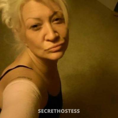 55 Year Old Escort Chicago IL - Image 3