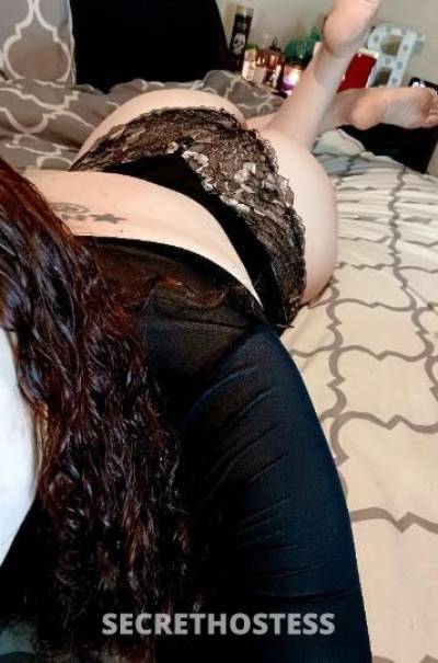 30 year old Escort in Gainesville FL Thick Beautiful Redhead Offering Full Service